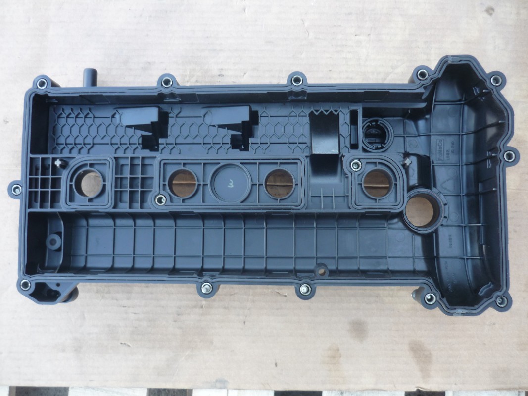 Mazda 6 Клапанная крышка. Купить по низкой цене на разборке. ID1210