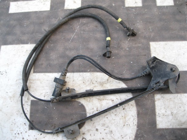 Ford Fusion 2002-2012 Датчик ABS задний