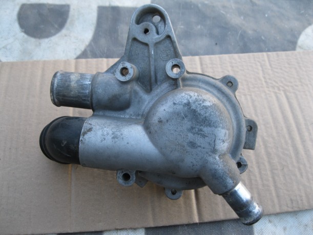 Ford Mondeo 3 2000-2007 Насос системы охлаждения (помпа)