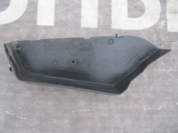 Ford Fusion 2002-2012 Кожух ремня