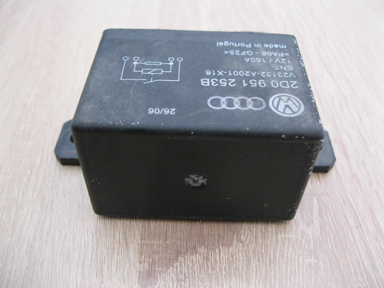 реле туарег. реле приточного вентилятора фольксваген туарег. реле на volkswagen touareg 433. 7n0937503a. реле туарег.