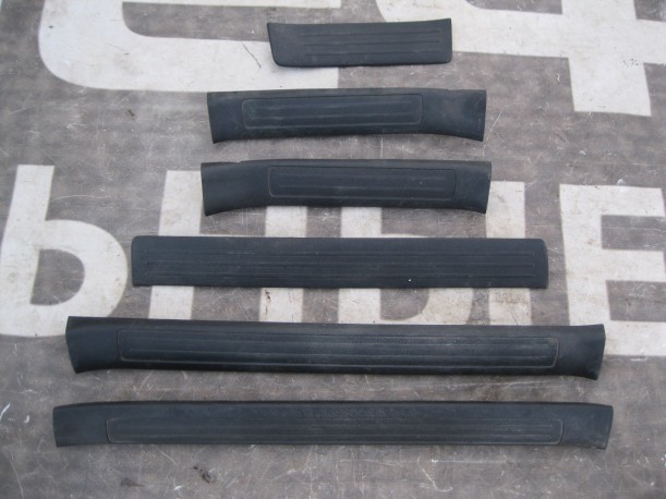 Mazda 3 2009-2013 Накладка порога