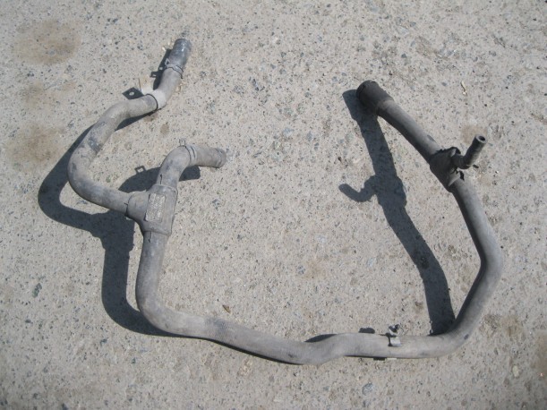 Ford Mondeo 3 2000-2007 Патрубок отопителя