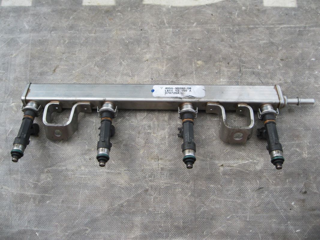 топливная рампа без регулятора давления на форд мондео 3. топливная рампа ford mondeo 2. топливная рампа форд мондео 4. топливная рампа форд мондео 4. топливный шланг на рампу форд мондео 5.