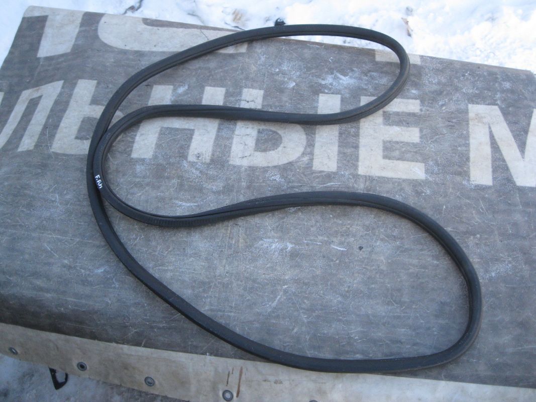 Volkswagen Touareg NF Уплотнитель проема передней двери. Купить по ...