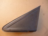 Треугольник зеркала левый (накладка крыла левого)