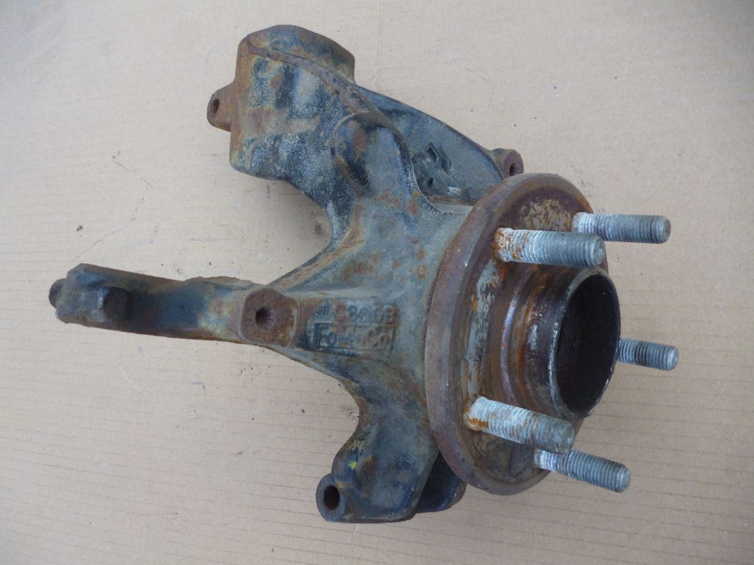 форд фокус 1 седан европеец поворотный кулак. поворотный кулак фокус. поворотный кулак форд фокус 1. поворотный кулак форд фокус 3. поворотный кулак фокус.