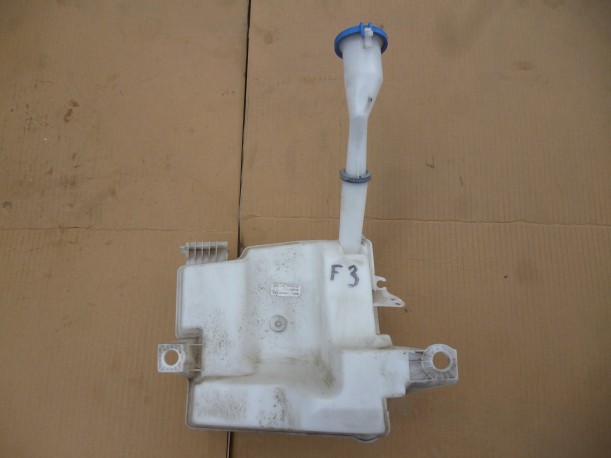 Ford Focus 3 2011-2015 Бачок омывателя лобового стекла