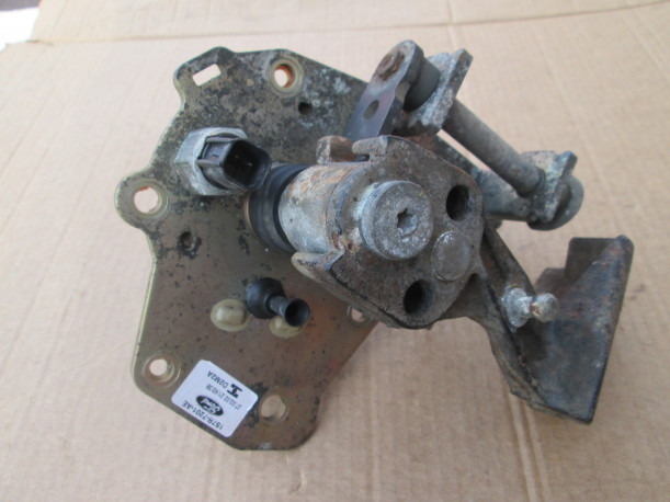 Ford Mondeo 3 2000-2007 Механизм выбора передач MTX75