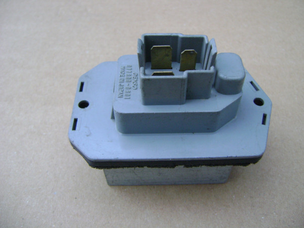 Land Rover Discovery 3 2004-2009 Резистор отопителя