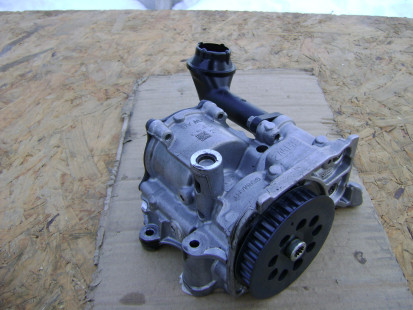 Насос масляный 1.6/2.0 TDI
