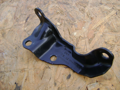 Кронштейн раздатки