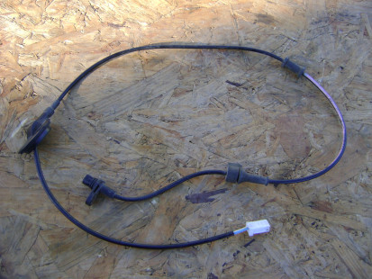 Датчик ABS задний правый